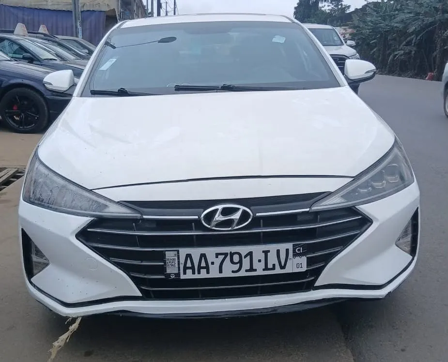 Hyundai Elantra 2020